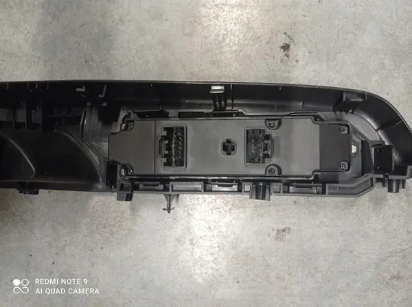 Raam Schakelaar Mazda 6 GH Links OE gs1e66350a image 2