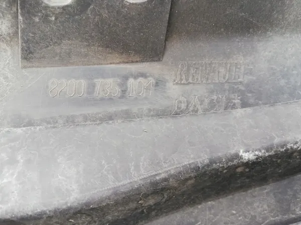 Front Grill Dacia Sandero 08- OEM 8200735104 image 8