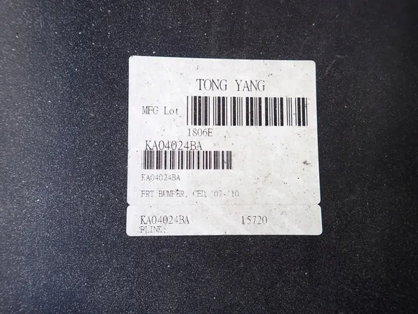 Paraurti anteriore Kia Ceed 2006-2009 Sostituzione image 6