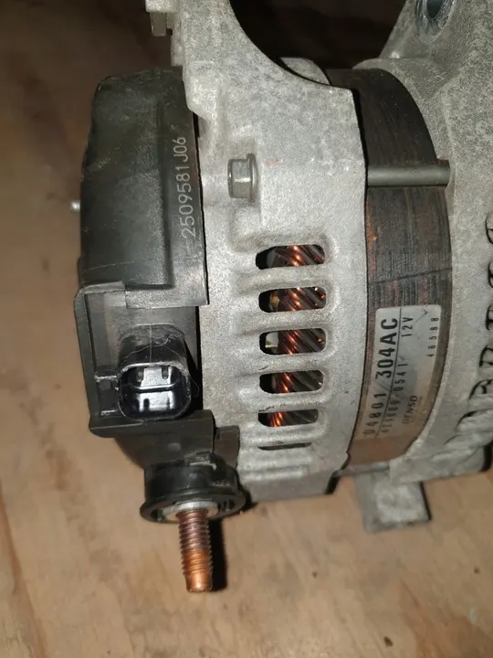 Vaihtovirtageneraattori Jeep Wrangler 3.8 image 5