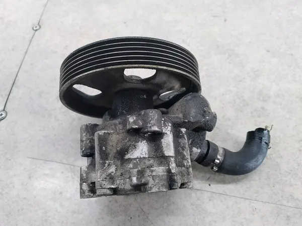 Pompe de direction OEM 9685555580 pour Peugeot Partner image 5