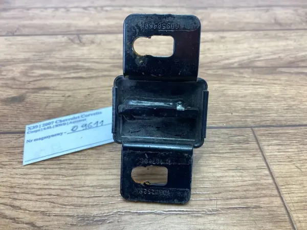 Katon lukko OEM 10302528 Chevrolet Corvette C6:lle image 5