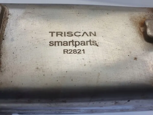 VW Caddy III 1.6 TDI EGR Venttiili Pakokaasujäähdytin OEM 03L131512AP image 2