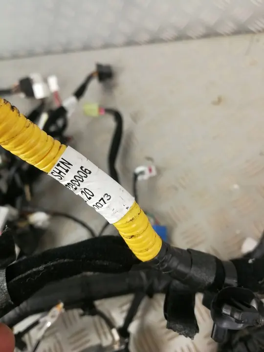 KIA CARENS IV Armaturenbrett Verkabelung 2013-2019 OEM 91110-A4931 image 10