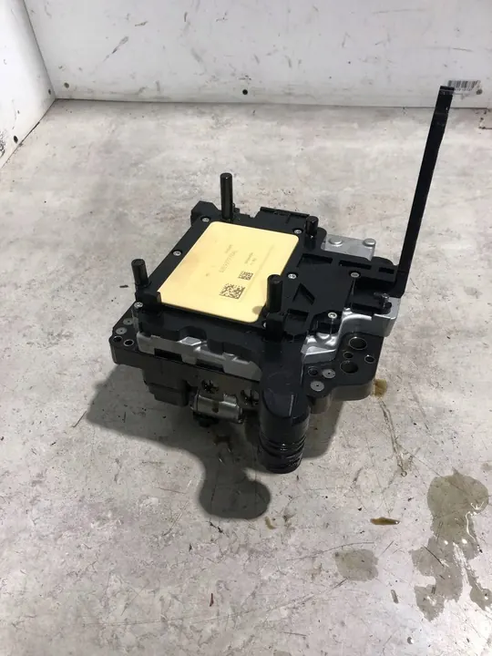 Mécatronique Skoda Superb B8 2.0L 02E927770AL image 3