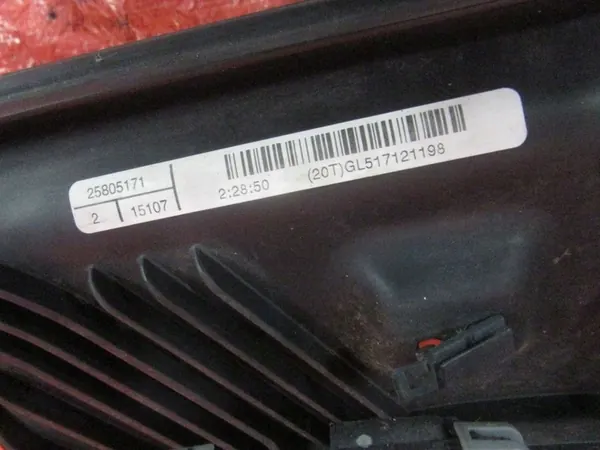 GMC Acadia Kylarrubrikset OEM 15226663 image 7