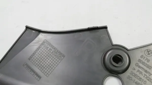 BMW 9883648 Joint Couvre-phare Droit Avant G22/G23/G26 image 3