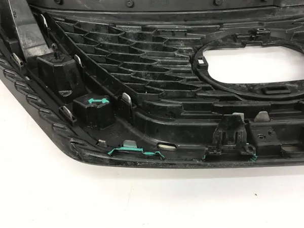 Grille de pare-chocs avant Nissan Qashqai II OEM 62398HV00A image 10