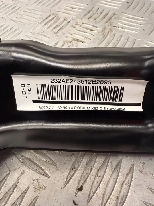Base de Asiento Pasajero OEM 1332896 para Renault Trafic III/IV image 5