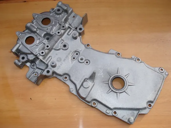 RENAULT 1.2 TCE DIG-T Täckning 135029555R image 5