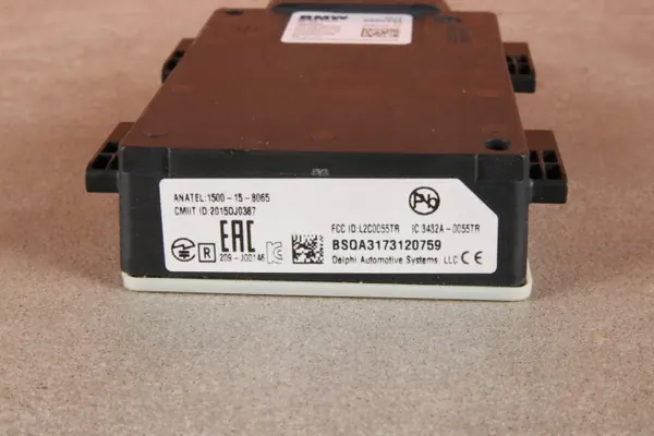 Sensor Radar BMW OEM 6890933 - Estado Usado image 6