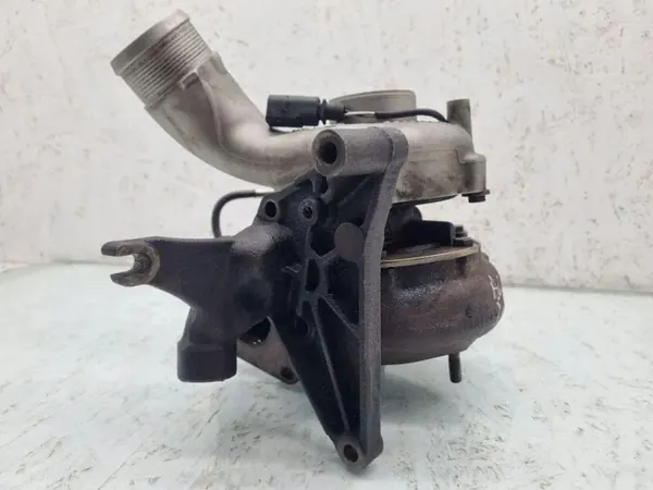Turbo usado OEM 53041015281 para Audi A6 Avant image 4