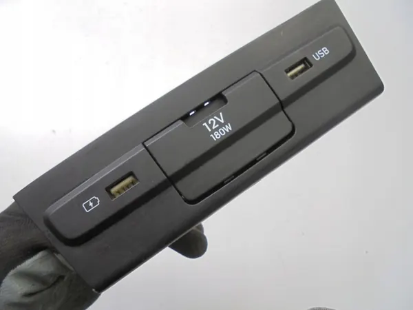 USB-aansluiting OEM GNIAZDO USB I20 III voor Hyundai i20 III image 4