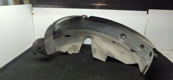 Höger bakhjulskåpa RENAULT 1.2L bensin 2016 image 4