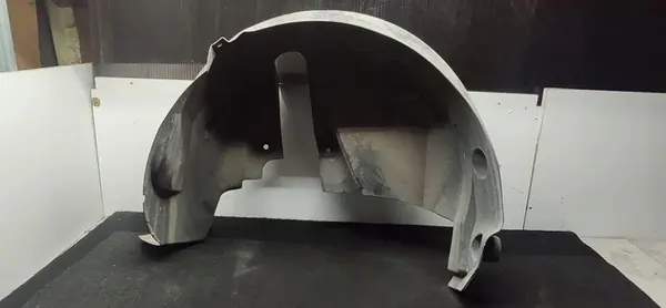 Höger bakhjulskåpa RENAULT 1.2L bensin 2016 image 6