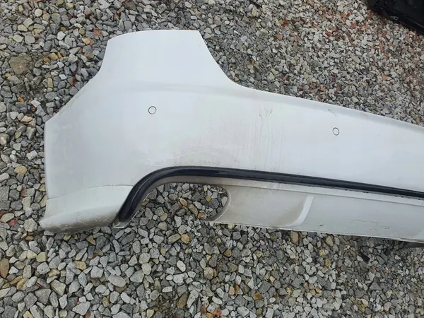 Parachoques trasero Audi A4 B8 LY9C Sensores PDC! Sedán! Spoiler! image 2