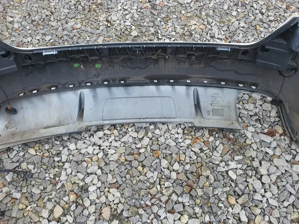 Parachoques trasero Audi A4 B8 LY9C Sensores PDC! Sedán! Spoiler! image 9