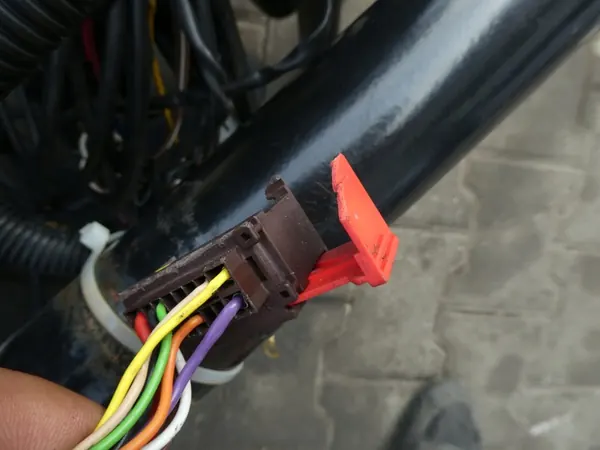 Enganche Auto-Haki desmontable con cableado 7 PIN para Audi A3 image 6