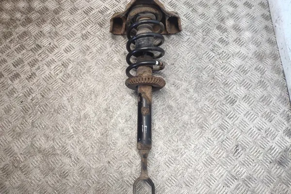 Ammortizzatore anteriore sinistro VW PASSAT B5 3B0413031A image 5