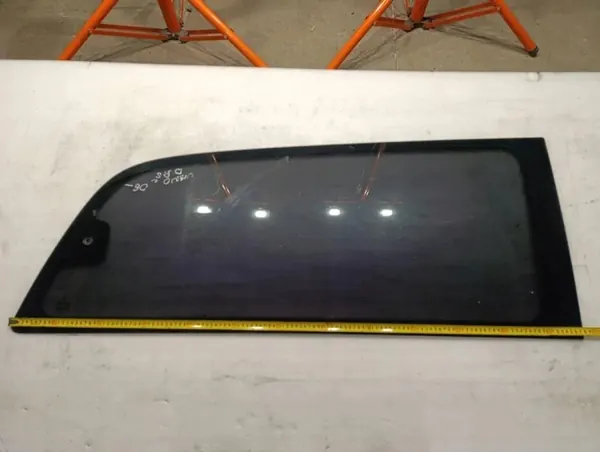 Gebruikt linker achterruit OEM DOT211M75AS2 Mercedes image 2