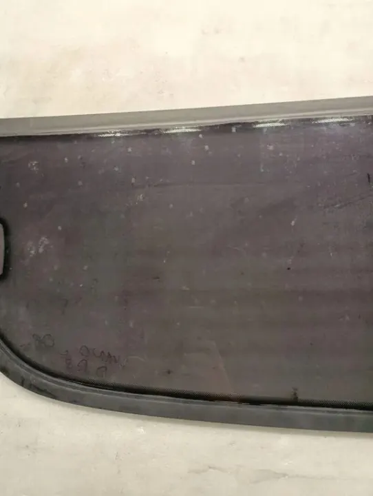 Gebruikt linker achterruit OEM DOT211M75AS2 Mercedes image 8