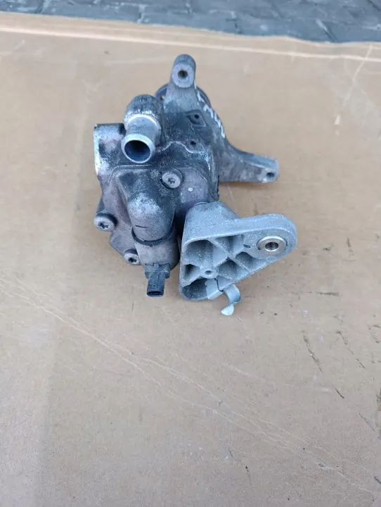 Pompe de direction assistée BMW X5 E70 3.0 D OEM 6796464 image 4