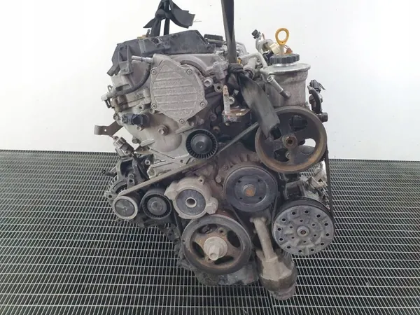 Kompletter Motor OEM 1AD-FTV 2.0 D-4D 126PS image 3