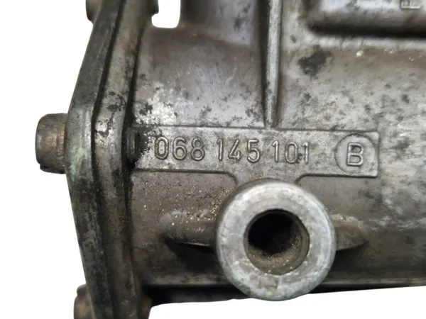 Bomba de vacío OEM 068145101B para VW Audi 1.8 TD image 8