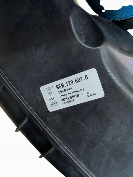 Ilmansuodatinkotelo OEM 95B129607B Porsche Macanille image 6