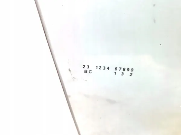 OEM LORK-2149-26765 oikea etuikkuna Mercedes CLA image 3