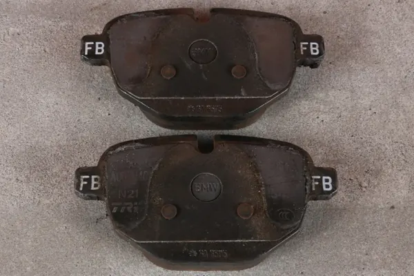 OEM 6882245 Achter Remmen Schijven & Blokken Set 330x20mm image 4