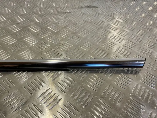 Kia OE Bakrutslist OEM FOB26227 image 4
