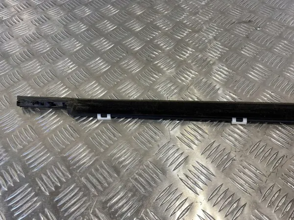 Kia OE Bakrutslist OEM FOB26227 image 7