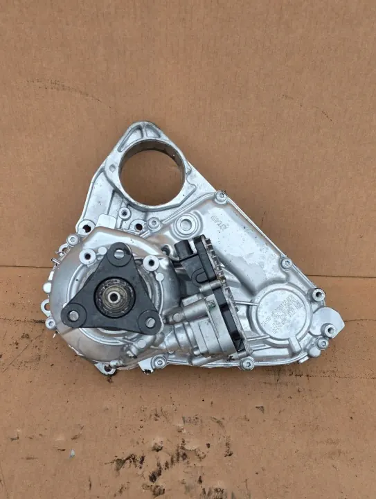 BMW X3 F25 versnellingsbakreductor OEM 7639265 image 3