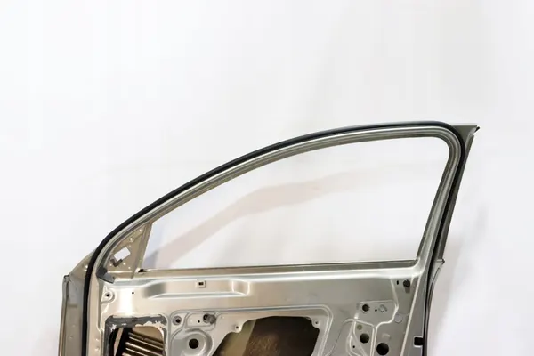 Porta dianteira direita SKODA SUPERB II 08-15 image 8