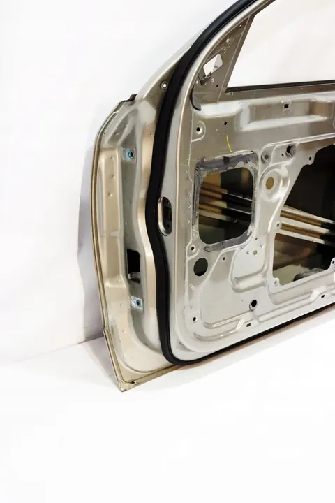 Porta dianteira direita SKODA SUPERB II 08-15 image 9