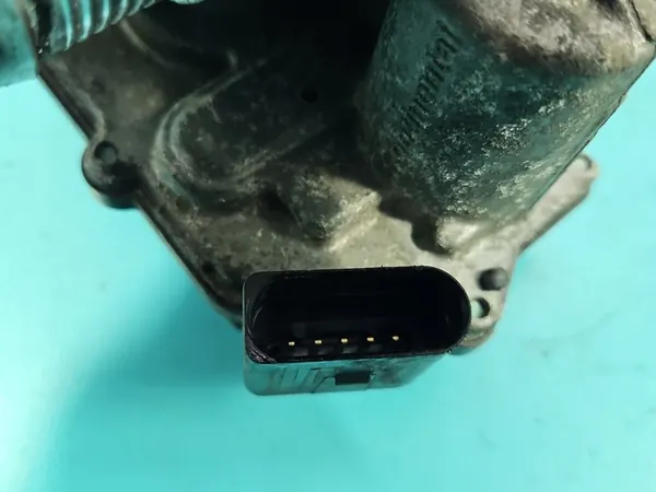 Drosselklappe VW Sharan II 10- 03L128063T A2C83076400 2.0 TDI image 4