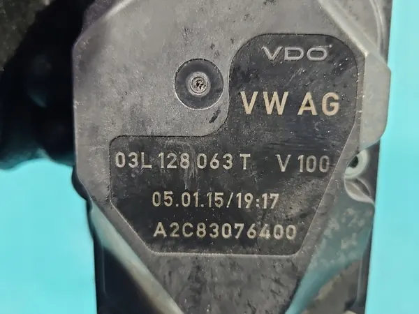 Drosselklappe VW Sharan II 10- 03L128063T A2C83076400 2.0 TDI image 7