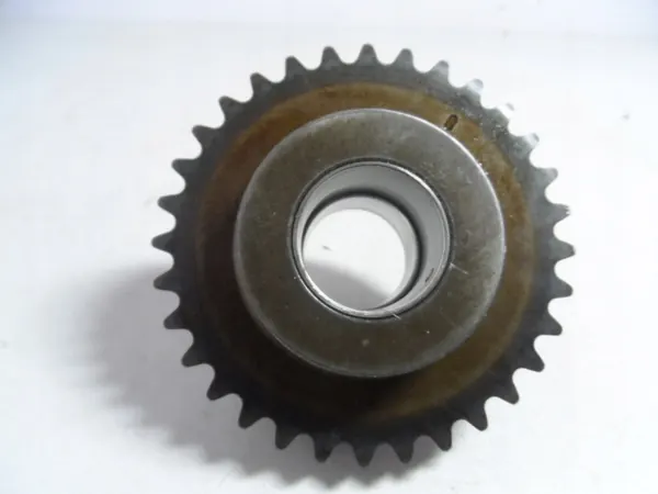 Jakohihnan hammaspyörä VW Jetta 5C Passat B7 2.5 FSI USA 07K109077E image 4