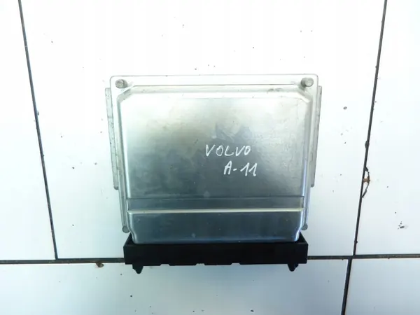 Volvo XC90 2.9 Moottorin ECU OEM 30668479A image 2