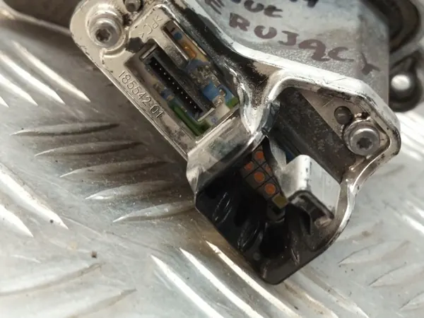 BMW F10 F11 LED Blinker Modul Links 7352553 image 3