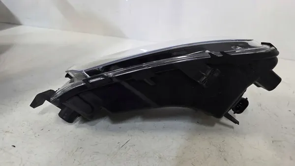 Farol de neblina dianteiro esquerdo VW Crafter II MAN TGE OEM image 8