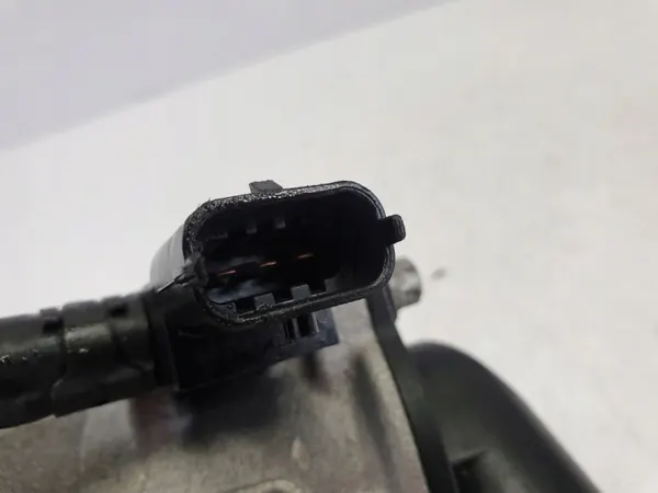 Oljefilterbas-adapter OEM 9A120737591 för Porsche image 7