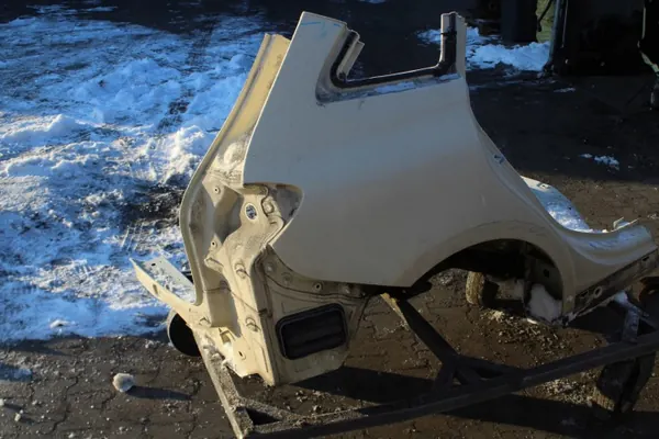 Mercedes B W247 Heck rechts Viertelblech OEM image 4
