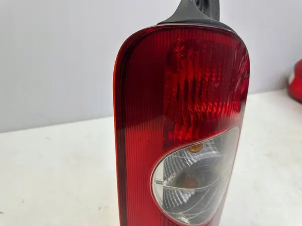 LÁMPARA TRASERA IZQUIERDA RENAULT MASTER II MOVANO 8200171472 image 3