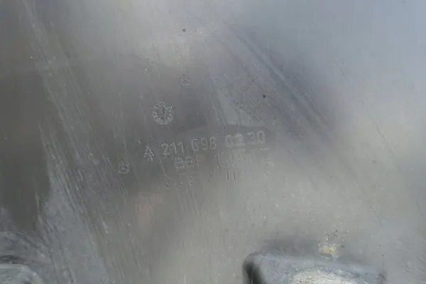 Mercedes W211 Front Right Wheel Arch Complete image 2