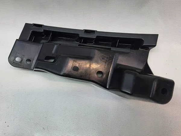 Suzuki OE 71733-63T0 Support Phare Droit Avant image 4