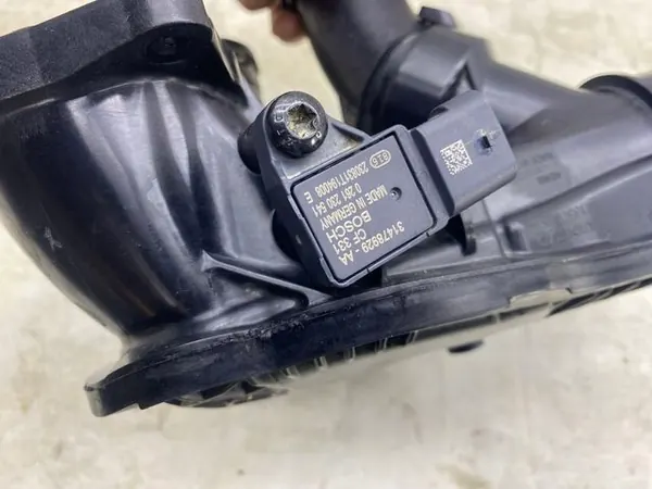 VOLVO V90 CC Luftkanal 31657315 image 5