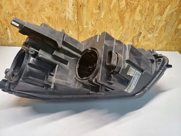 VW Sharan II 10- Farol Direito Bi Xenon LED image 6