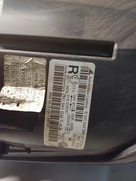 VW Sharan II 10- Farol Direito Bi Xenon LED image 7